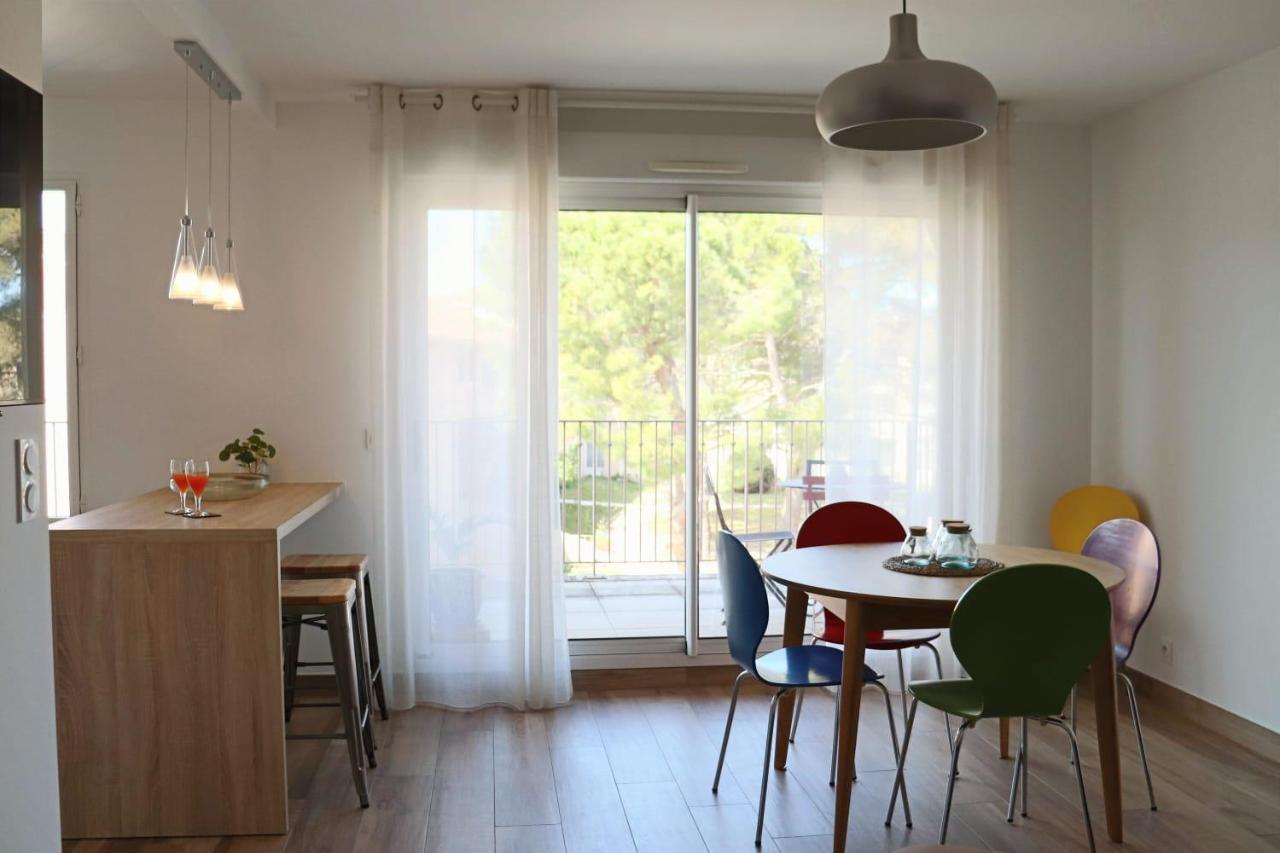 Uzes Centre La Terrasse Des Capucines Avec Garage Privee Apartamento Exterior foto